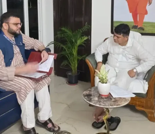 MLA Budgam Meets Union Jal Shakti Minister, Seeks Centre’s Intervention on Water Projects