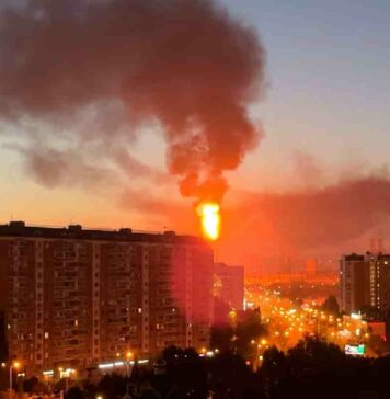 Three Killed, 36 Injured in Saudi Arabia as Houthi Strikes Intensify An oil refinery south of Moscow was hit by a drone attack