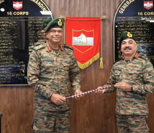 Lt Gen Mohit Seth Takes Over Command of White Knight Corps From Lt Gen PK Mishra