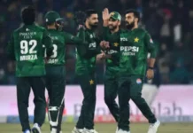 Pakistan Beat England by One Wicket to Reach Tri-Series Final