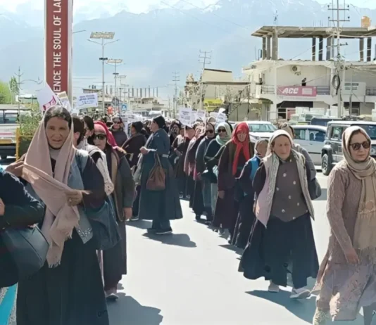 Ladakh Liquor Row: Women’s Protest Enters Sixth Day as Sonam Wangchuk Targets LG
